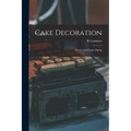 Cake Decoration: Flower and Classic Piping